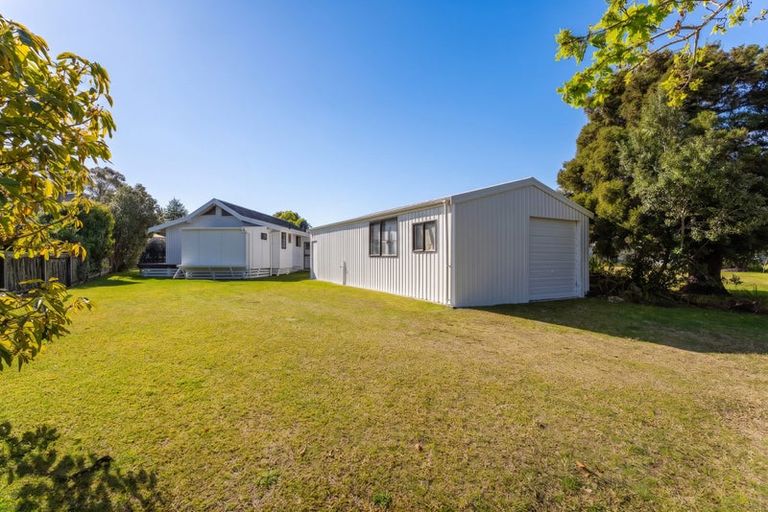 Photo of property in 64 Oyster Drive, Cooks Beach, Whitianga, 3591