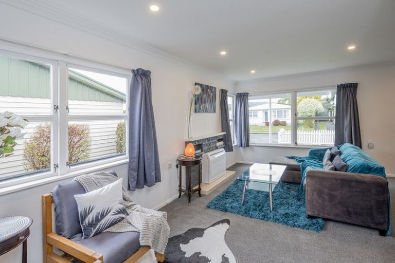 Photo of property in 33 Rugby Street, Levin, 5510