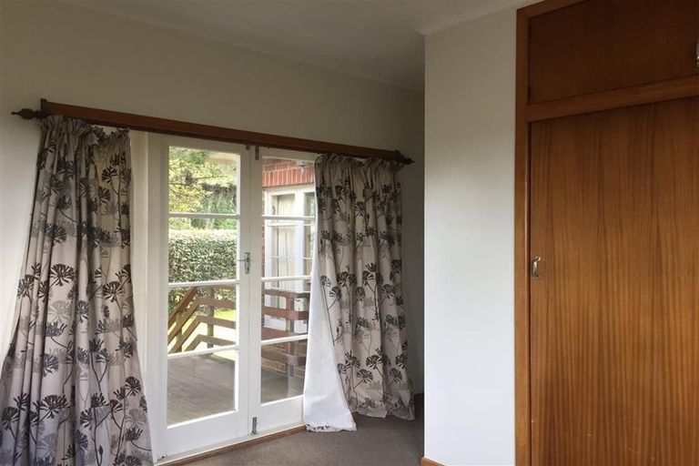 Photo of property in 20 Huia Road, Titirangi, Auckland, 0604