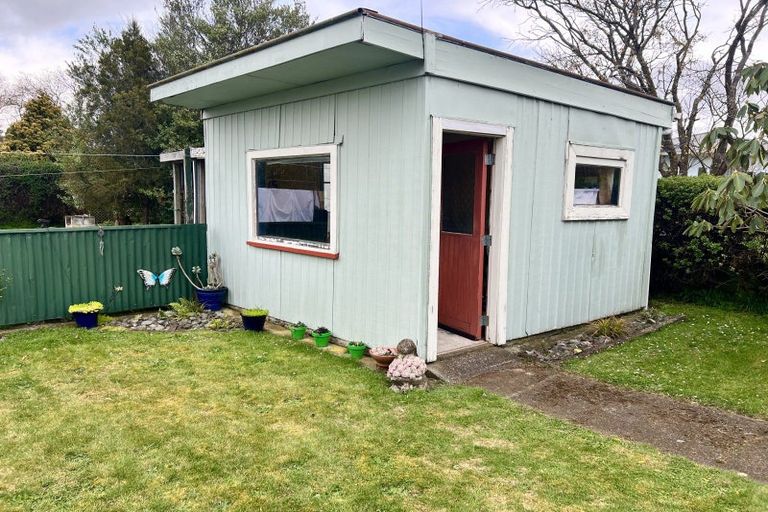 Photo of property in 50 Mcphee Street, Dannevirke, 4930