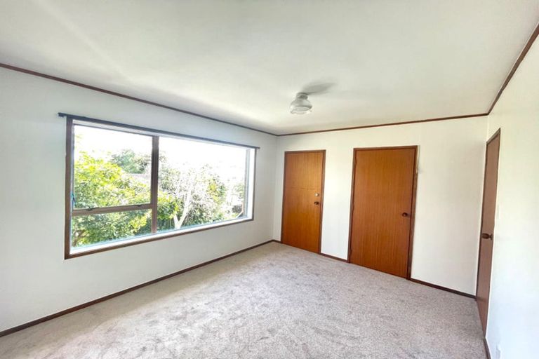 Photo of property in 1/27 Sea Spray Drive, Bucklands Beach, Auckland, 2012