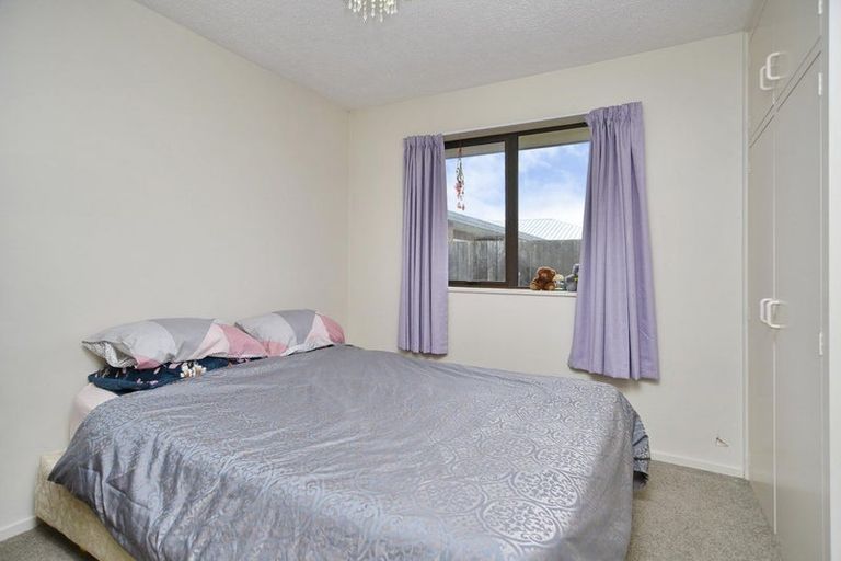 Photo of property in 636 Main North Road, Belfast, Christchurch, 8051