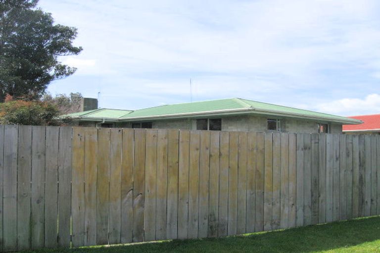 Photo of property in 739 Maunganui Road, Mount Maunganui, 3116