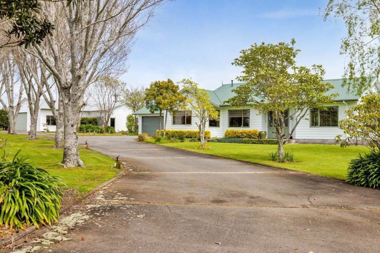 Photo of property in 484 Corbett Road, Lepperton, New Plymouth, 4373