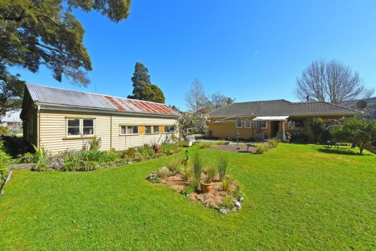 Photo of property in 710 Main Road North, Te Marua, Upper Hutt, 5018