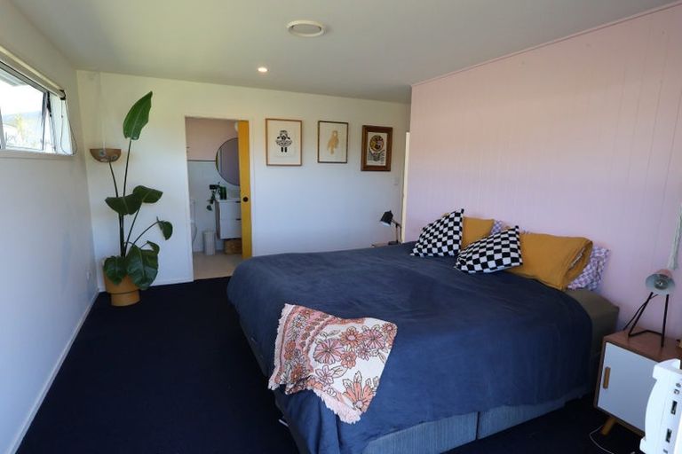 Photo of property in 66 Hamilton Drive, Wainui, Gisborne, 4010