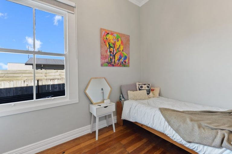 Photo of property in 71 Gladstone Road, Richmond, 7020