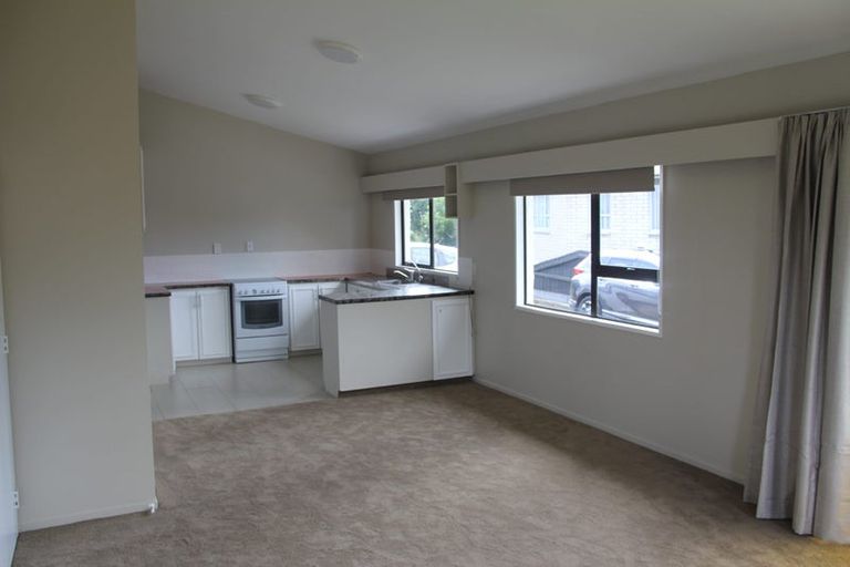 Photo of property in 116b Wellington Street, Pukekohe, 2120
