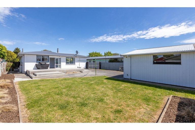 Photo of property in 6 Bush Street, Rangiora, 7400