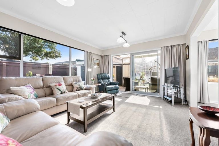 Photo of property in 4/231 Waterloo Road, Hutt Central, Lower Hutt, 5011