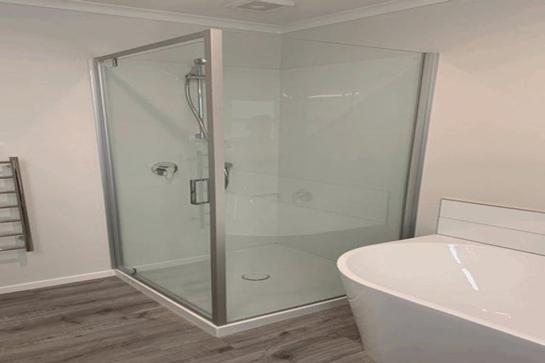 Photo of property in 4 Edenmore Terrace, Fitzherbert, Palmerston North, 4410