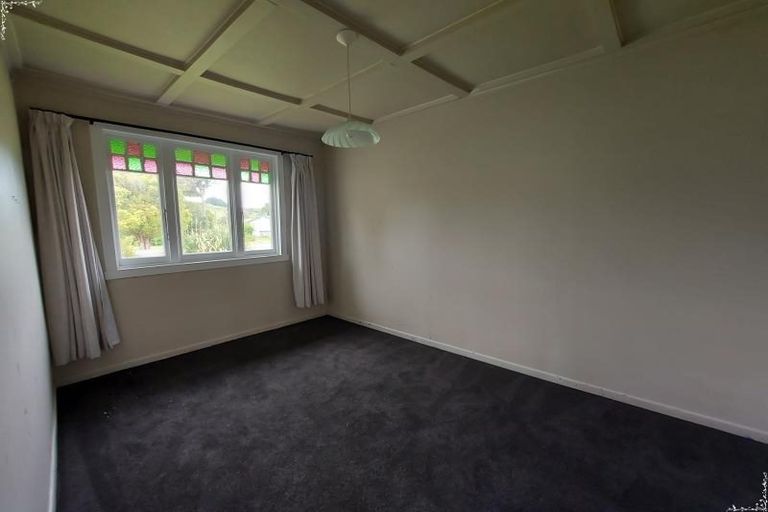 Photo of property in 31 Valley Road, Hikurangi, 0114