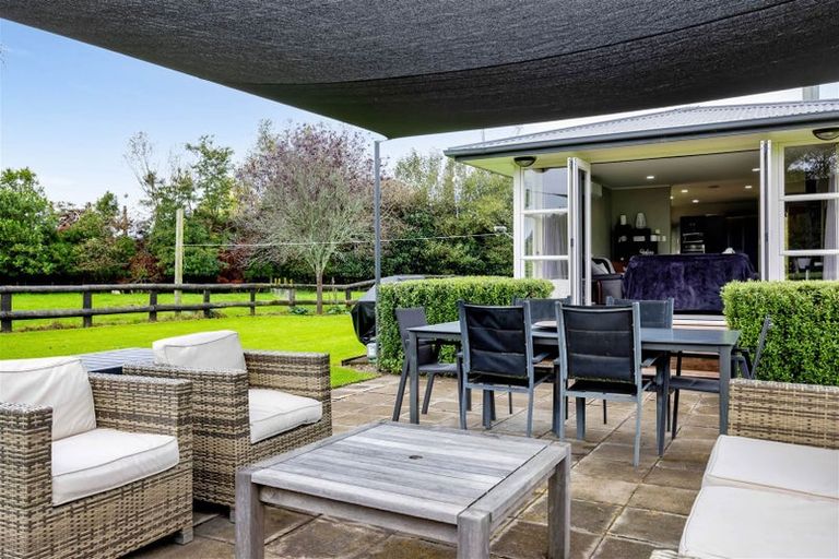 Photo of property in 361 Corbett Road, Paraite, New Plymouth, 4373