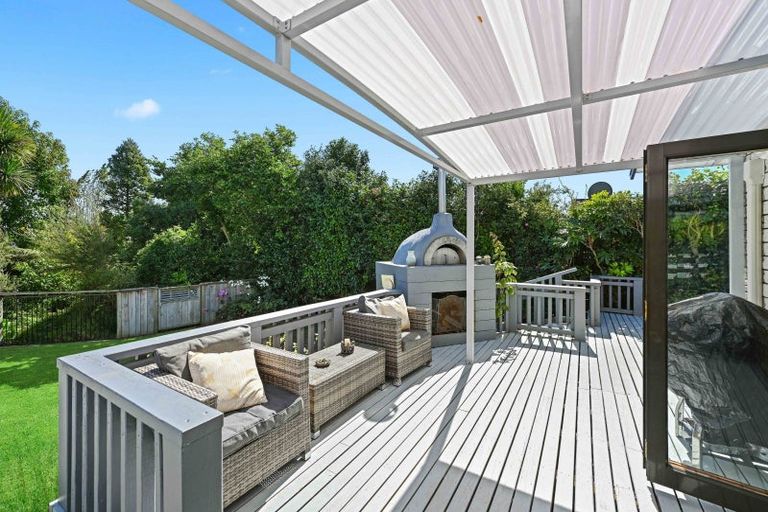 Photo of property in 14 Mcdowall Place, Queenwood, Hamilton, 3210