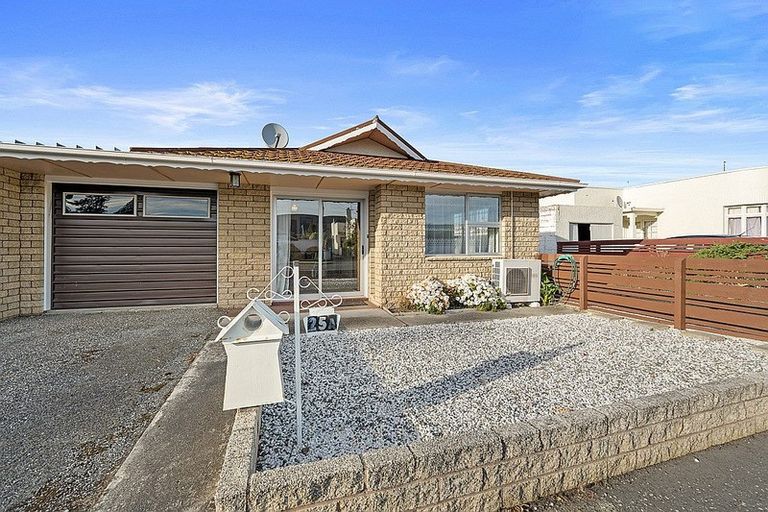 Photo of property in 25a Ardwick Street, Gore, 9710