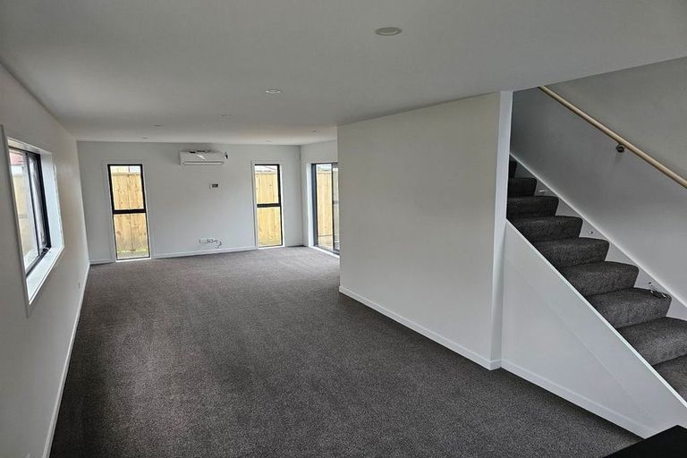 Photo of property in 1332 High Street, Taita, Lower Hutt, 5011