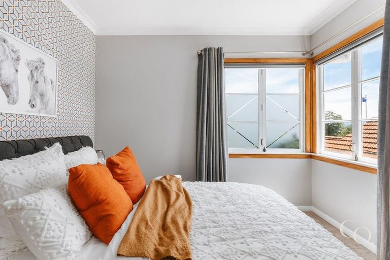 Photo of property in 15 Otumoetai Road, Judea, Tauranga, 3110