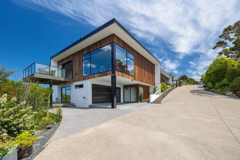 Photo of property in 23 Totara Close, Taieri Mouth, 9091