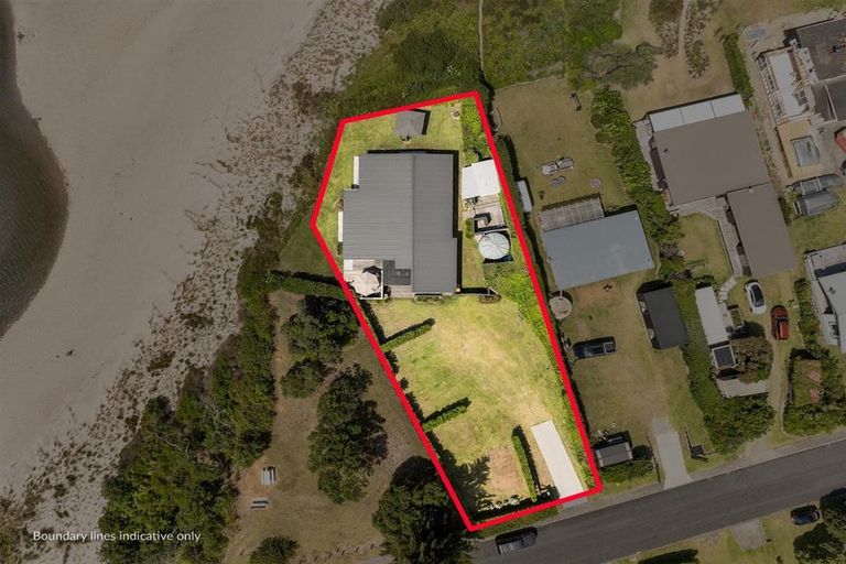 Photo of property in 42 Fishermans Bend, Whiritoa, Whangamata, 3691