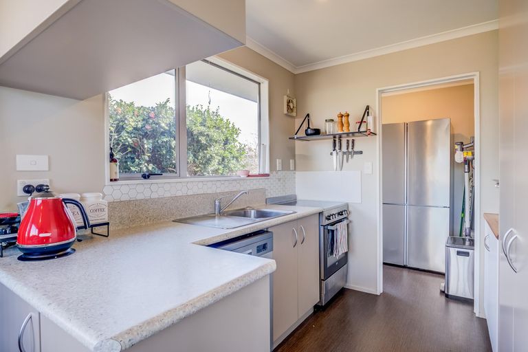 Photo of property in 8 Blomfield Street, Nawton, Hamilton, 3200