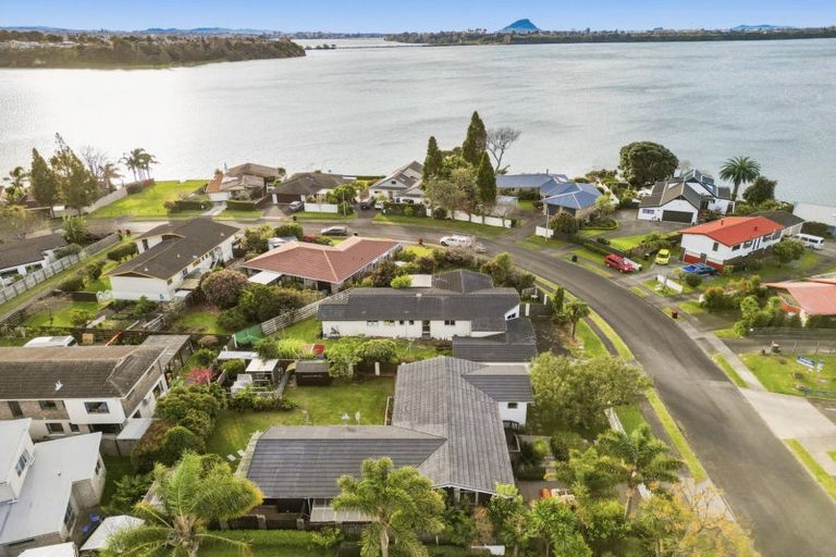 Photo of property in 68 Forrester Drive, Welcome Bay, Tauranga, 3112