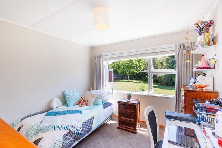 Photo of property in 102 Denbigh Street, Feilding, 4702