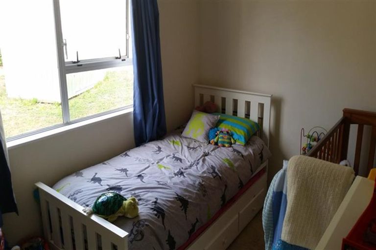 Photo of property in 66 Huanui Street, Ranui, Porirua, 5024