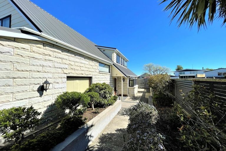 Photo of property in 12 Matai Place, Balclutha, 9230