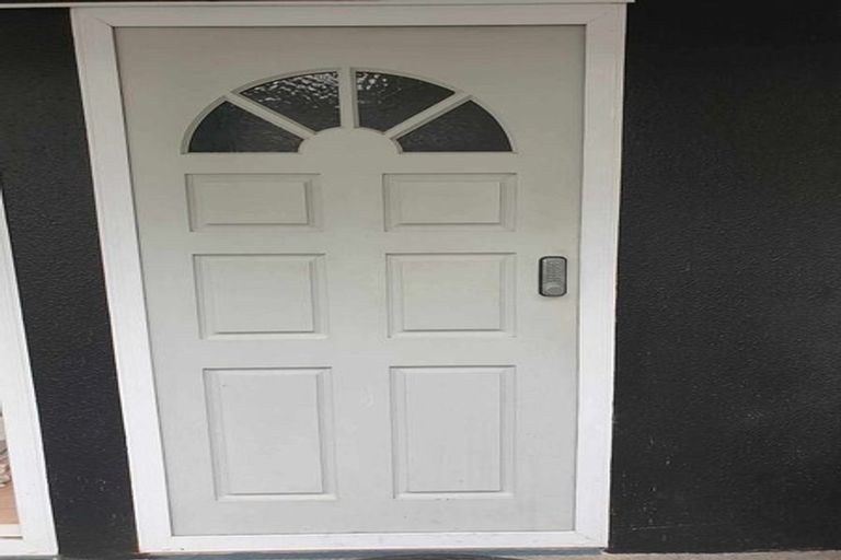 Photo of property in 46 Tauhinu Road, Greenhithe, Auckland, 0632