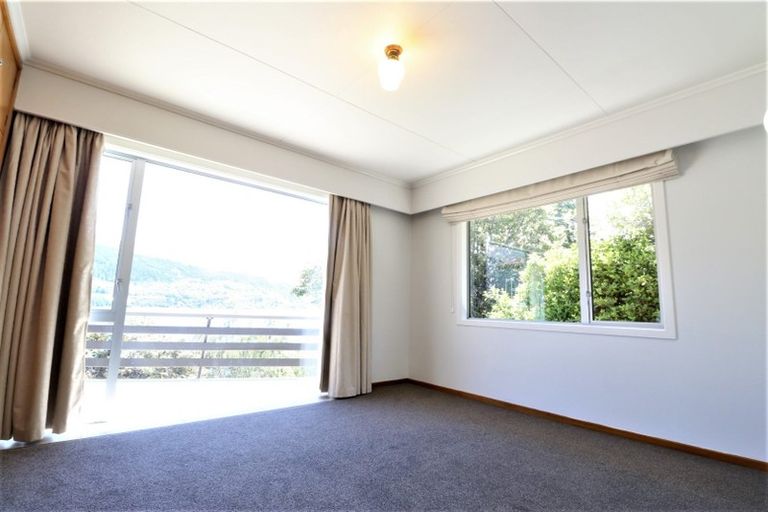 Photo of property in 681 Peninsula Road, Kelvin Heights, Queenstown, 9300