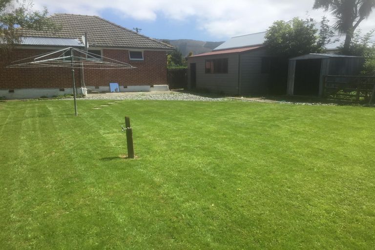 Photo of property in 6 George Street, Waimate, 7924