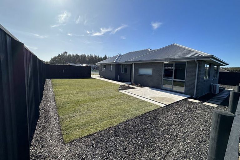 Photo of property in 36 Plover Avenue, Amberley, 7410