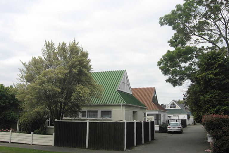 Photo of property in 2/346 Harewood Road, Bishopdale, Christchurch, 8053
