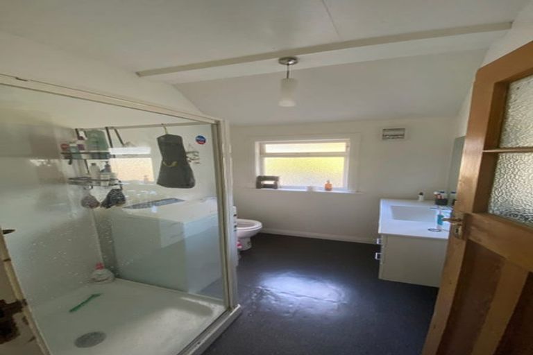 Photo of property in 66 Hankey Street, Mount Cook, Wellington, 6011