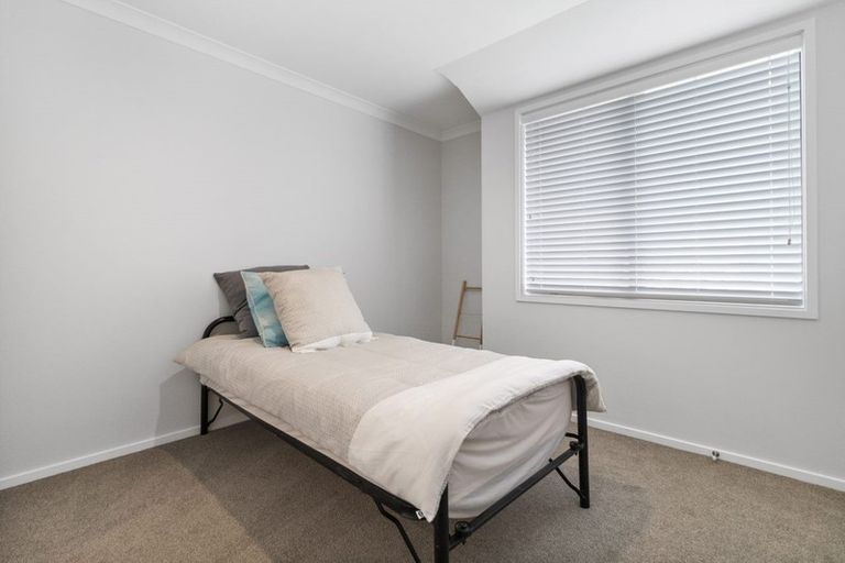 Photo of property in 74 Bert Wall Drive, Omokoroa, 3114