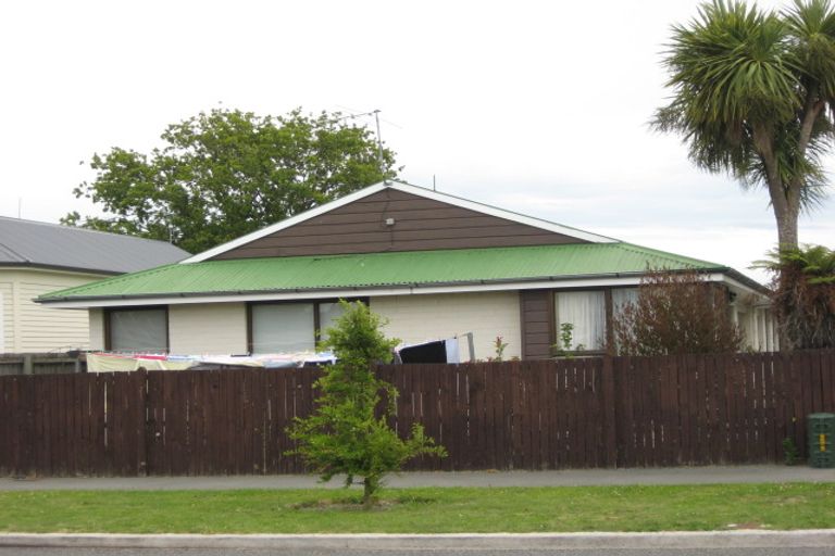 Photo of property in 1/51 Geraldine Street, Edgeware, Christchurch, 8013