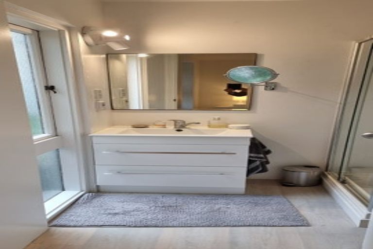 Photo of property in 3/34 Waiwera Place, Waiwera, Orewa, 0994