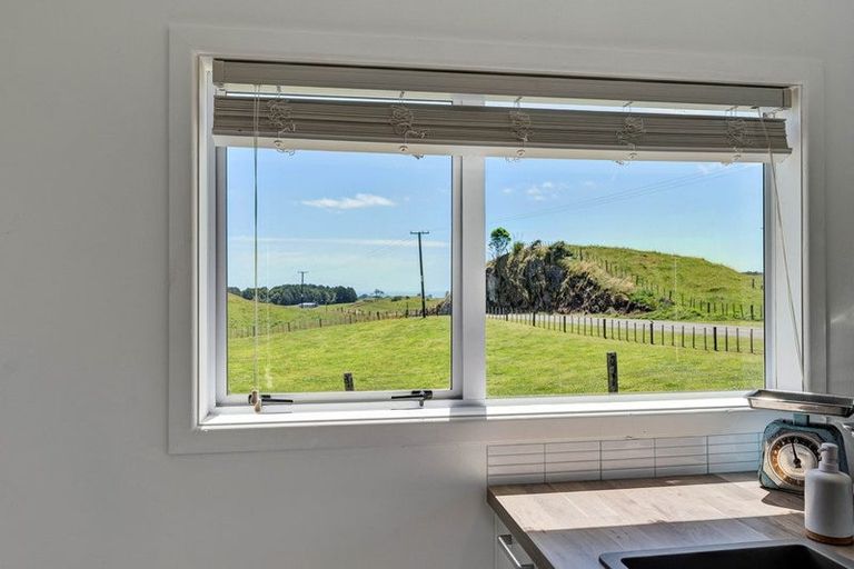 Photo of property in 282 Warea Road, Warea, New Plymouth, 4381