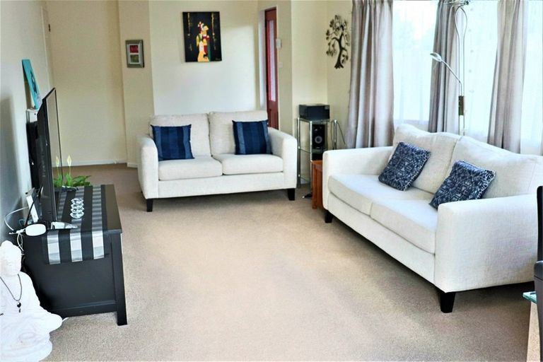 Photo of property in 1/122 Kenny Street, Waihi, 3610