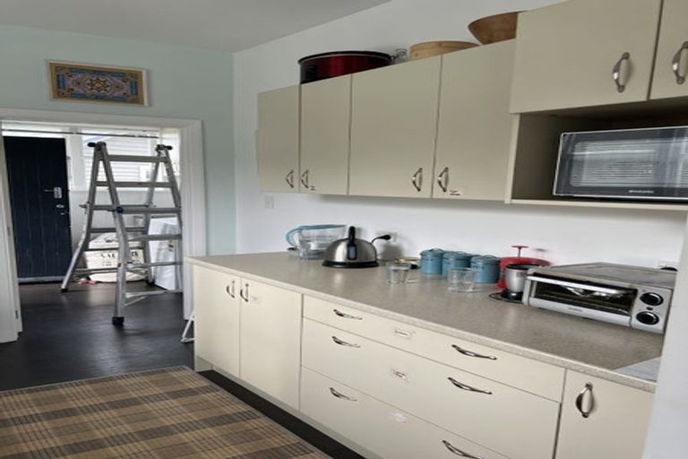 Photo of property in 3 Albert Street, Springfield, 7681