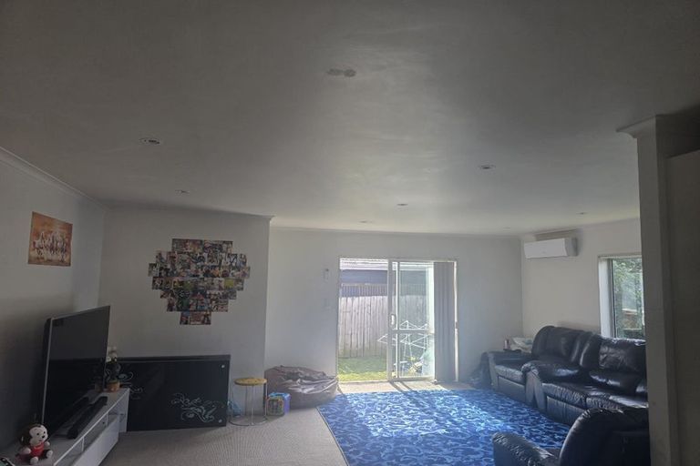 Photo of property in 49b Cambridge Terrace, Papatoetoe, Auckland, 2025