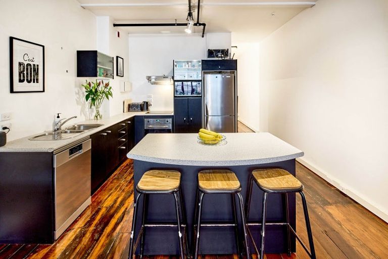 Photo of property in 8/20 Egmont Street, Te Aro, Wellington, 6011