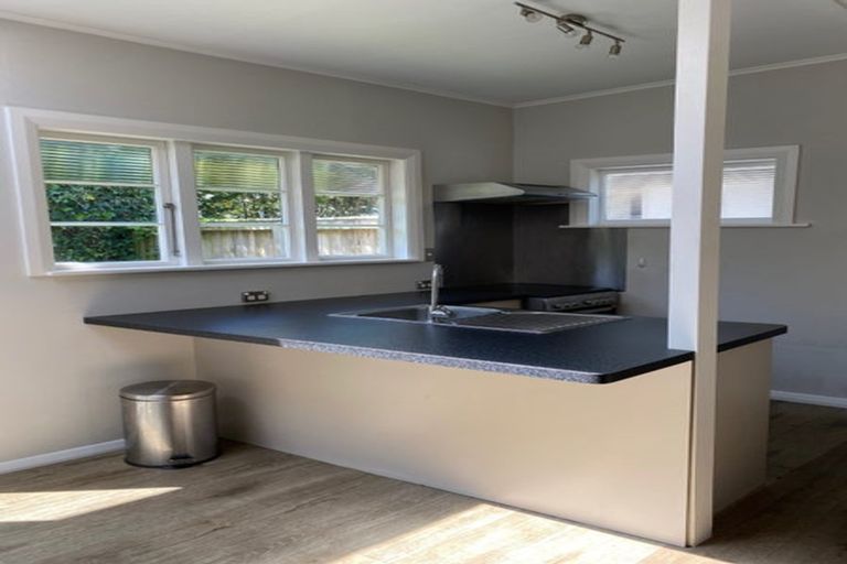 Photo of property in 7 Scarborough Terrace, Mount Victoria, Wellington, 6011