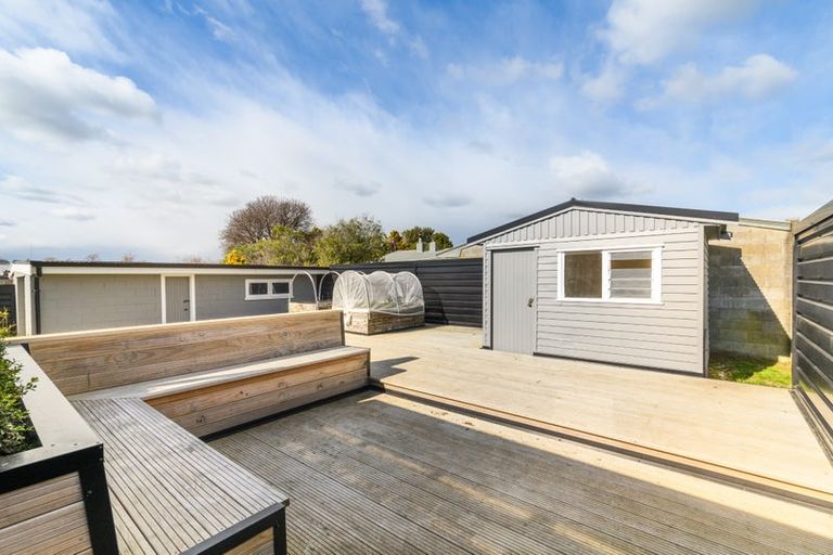 Photo of property in 6 Anakiwa Street, Kelvin Grove, Palmerston North, 4414