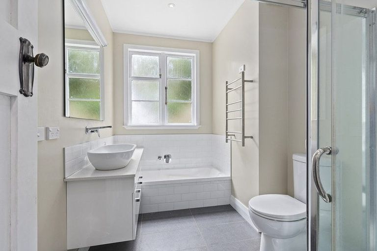 Photo of property in 70 Nottingham Street, Karori, Wellington, 6012