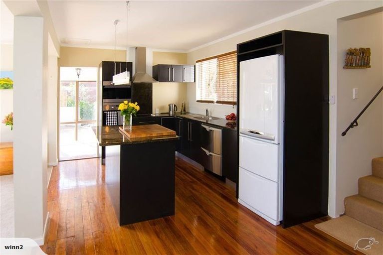 Photo of property in 104 Cressy Terrace, Corsair Bay, Lyttelton, 8082