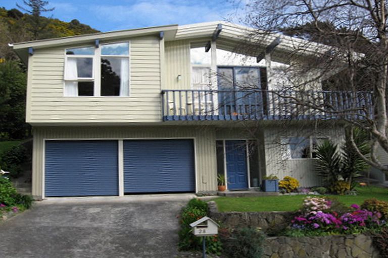 Photo of property in 28 Mission Street, Waterloo, Lower Hutt, 5011