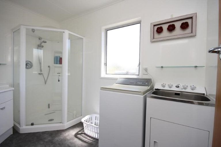 Photo of property in 321a Given Avenue, Whangamata, 3620