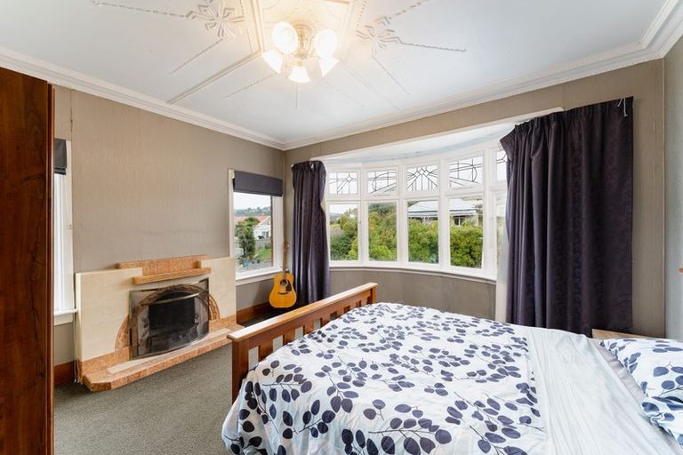 Photo of property in 2 Wakatipu Street, Ravensbourne, Dunedin, 9022