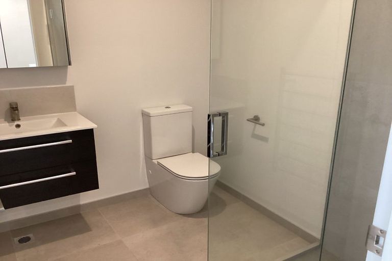 Photo of property in 13/27 New Brighton Road, Shirley, Christchurch, 8061